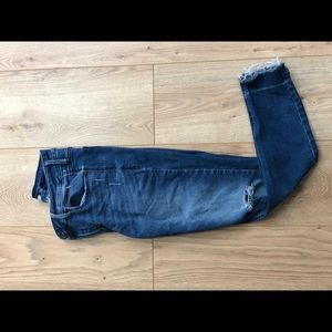 Old Navy Rockstar Super Skinny Ankle Jean